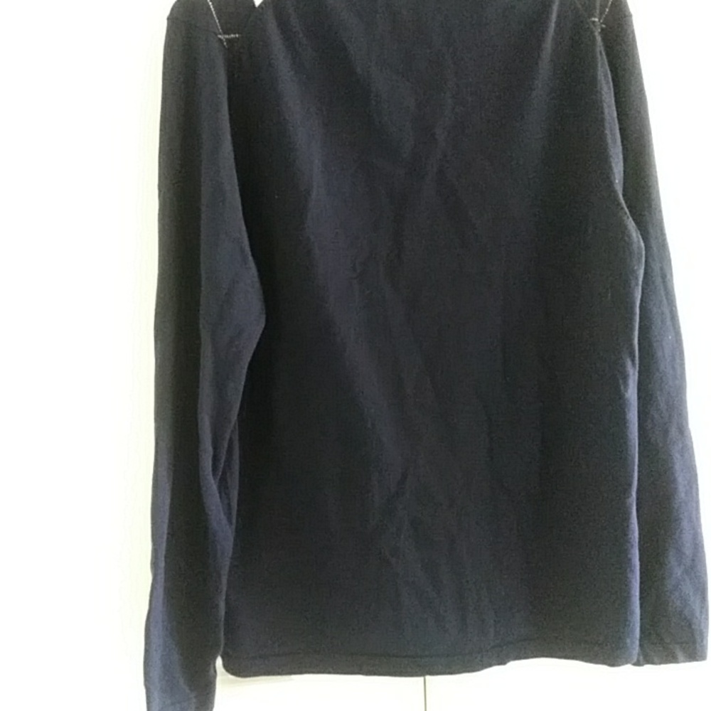 Vneck sweater - Picture 4 of 5
